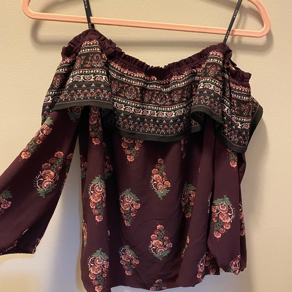 Cute shirt to go out in or go eat!